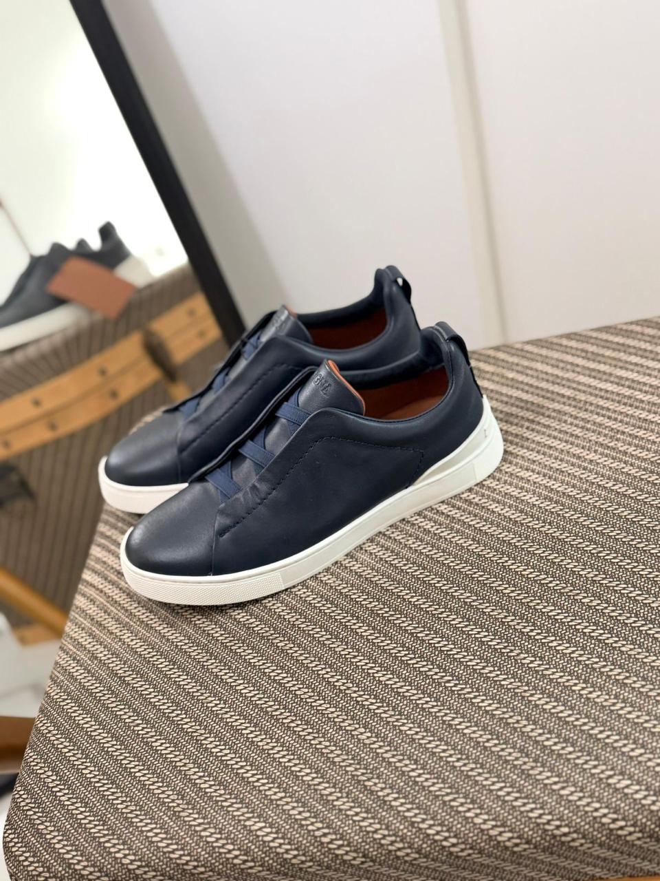 Zegna TerraFlex Smooth Leather Slip-On Sneakers – Navy Edition